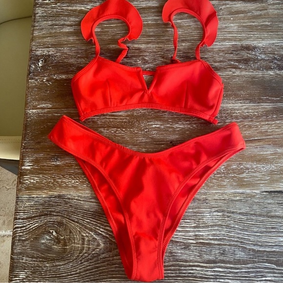 Kendall & Kylie Other - Kendall and Kylie bikini from revolve